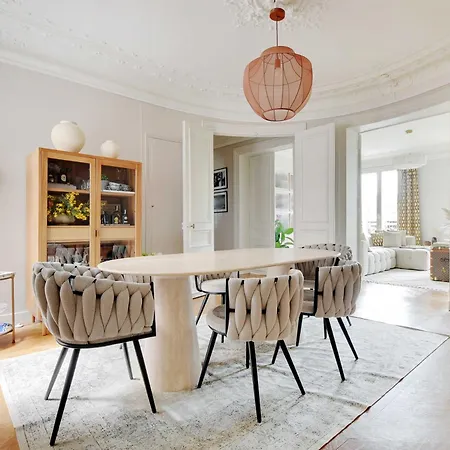 Elegant 2bdr Arc De Triomphe Champs-elysees Appartamento